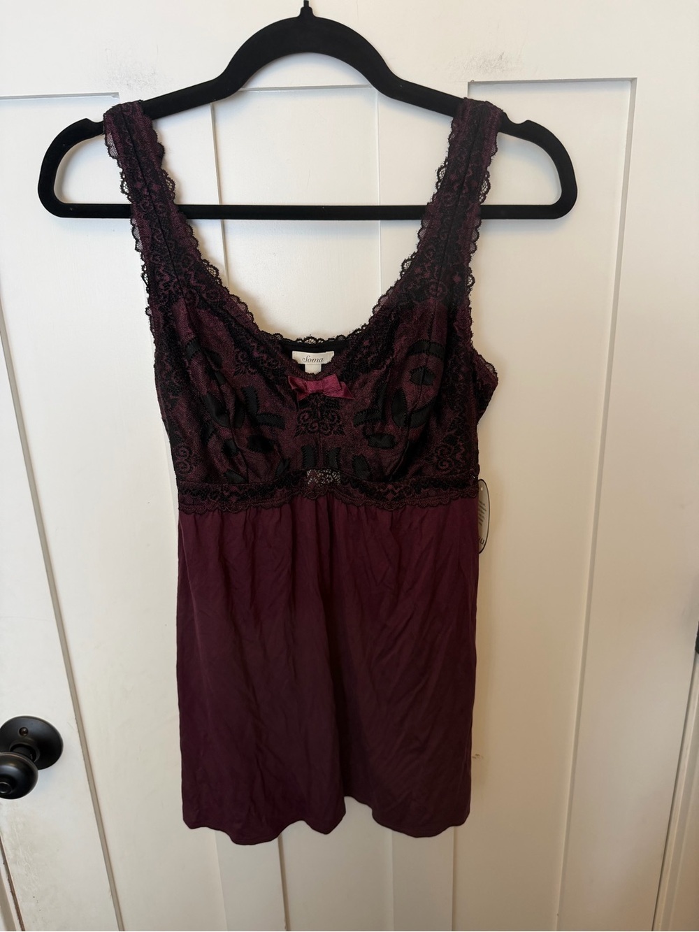 Soma COOL NIGHTS WITH BUILT IN SOFT SUPPORT intimate Nightgown Small Wine Lace